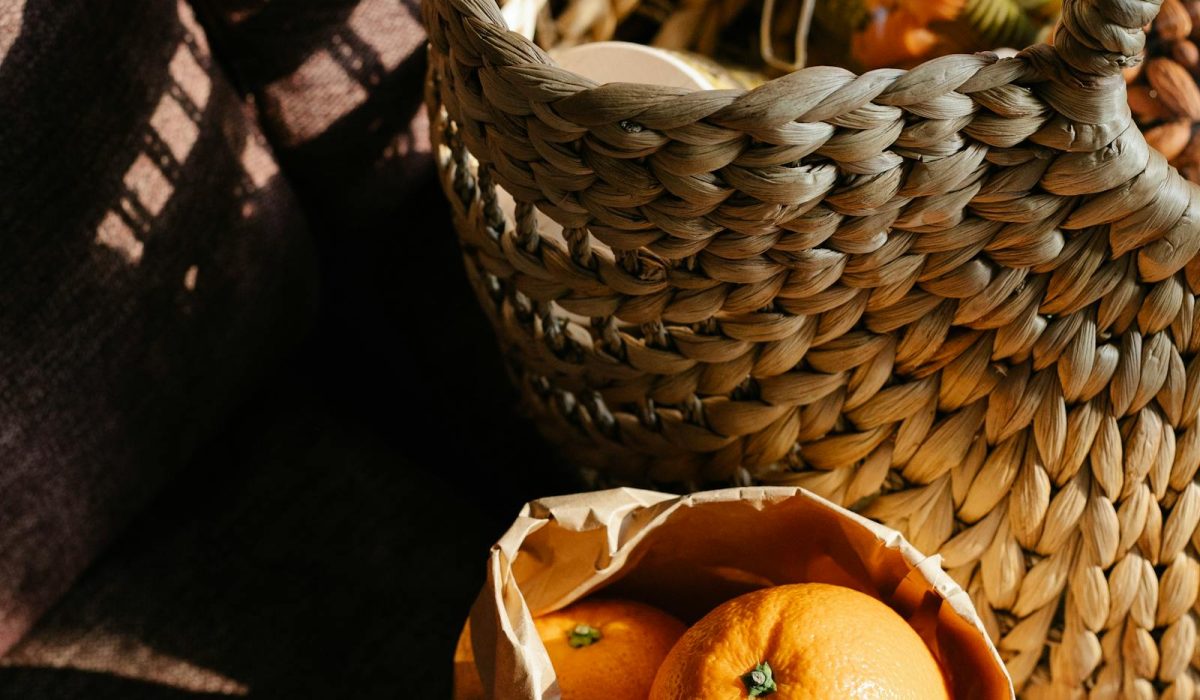Cleaning Habits That Quietly Waste More Water Than the Dishwasher